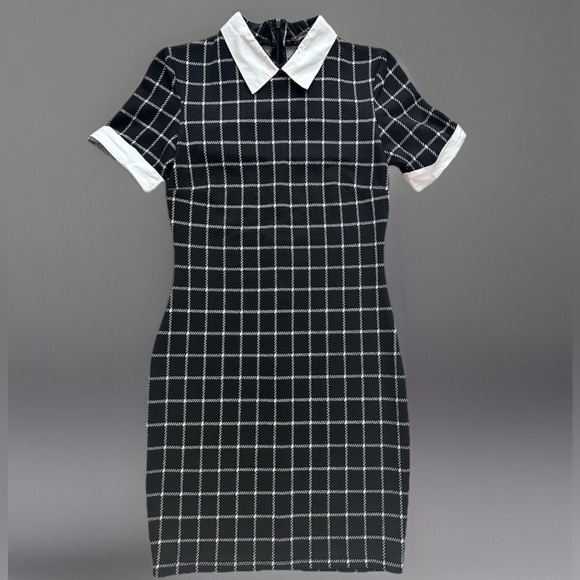 Collared plaid mini dress - Picture 1 of 9